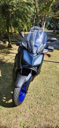YAMAHA XMAX 250 CONNECTED ABS YAMAHA XMAX 250 CONNECTED ABS